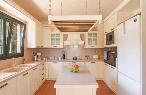 Archangelos Villa | Villa Dimitra Springs by Villa Plus