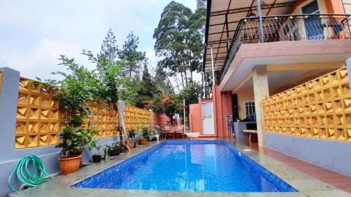 Parongpong Villa | Villa Dinar Mountain View Villa Keluarga Kapasitas 30 Orang di Lembang Dekat Dusun Bambu