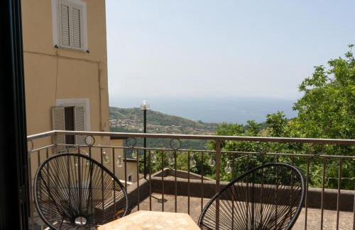 Maiera Apartment | Villa Dino, casa con vista panoramica a 8 minuti dal centro di Diamante