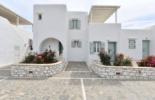 Aliki Villa | Villa Dinos - Villa with garden view/sea view,outdoor jacuzzi !