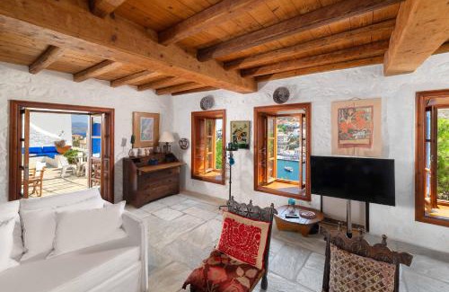 Hydra Villa | Villa Dionysos