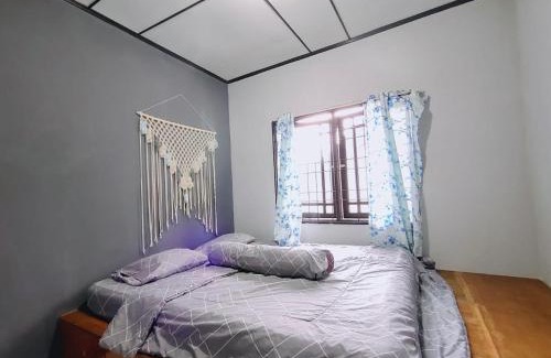 Cipanas Villa | villa doi