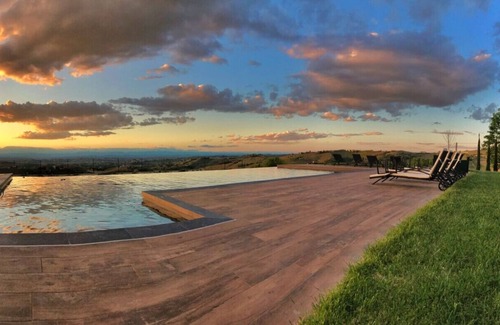Mango Villa | Villa Dolcetto, a peaceful retreat in the Langhe