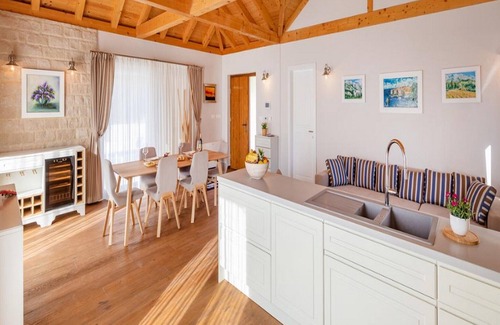 Ljuta Villa | Villa Doline - Two-Bedroom Villa with Swimming Pool