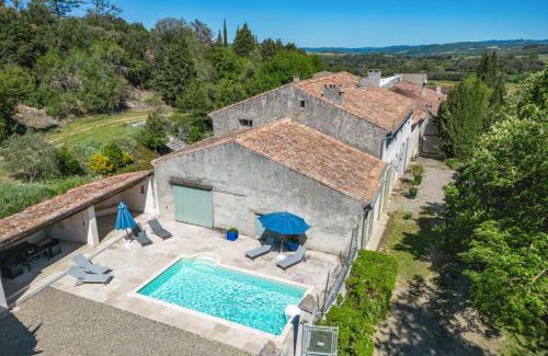 Gaja-et-Villedieu Villa | Villa Domaine Saint Roch by Villa Plus