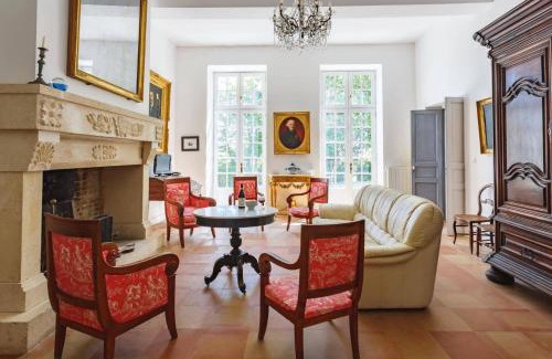 Gaja-et-Villedieu Villa | Villa Domaine Saint Roch by Villa Plus