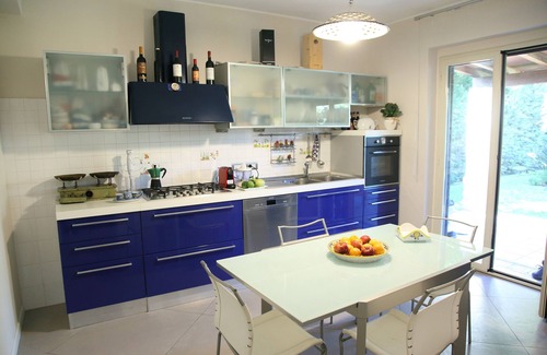 Capo Peloro Villa | Villa 'Domus Aurige' with Sea View, Wi-Fi and Air Conditioning