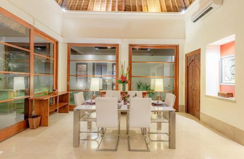Jimbaran Bay Villa | Villa Dorado - Steps from Jimbaran Beach