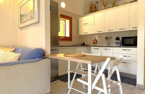 Costa Rei Villa | Villa Dorata: large garden and direct beach access