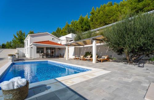 Celina Villa | Villa Dream with private pool, 2 bedrooms with en-suite bathrooms, sea view