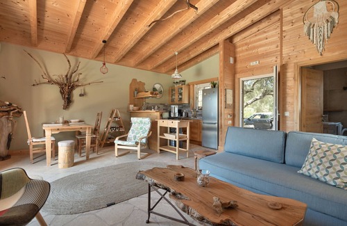 Karavados Villa | Villa 'Driftwood' with Sea View, Wi-Fi and Air Conditioning