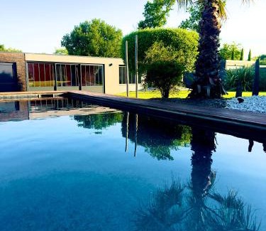 Arsac House | Villa du lac