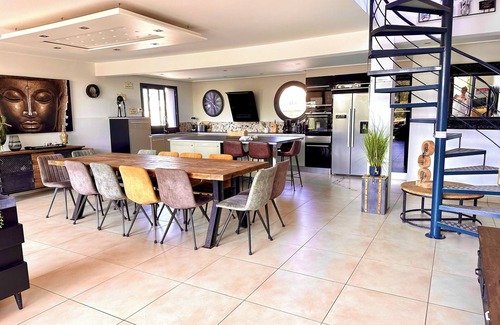 Santec Villa | VILLA DU SIECK 5* 14 p PISCINE int chau/securise Vue MER PLAGE SURF GR34 🏄‍♂️🏖