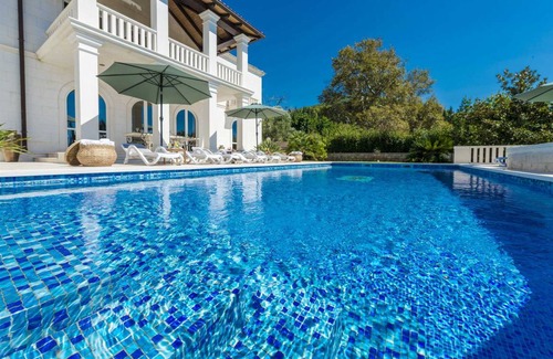 Trsteno Villa | Villa Dubrovnik Majesty with Pool