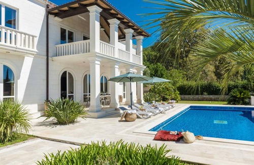 Trsteno Villa | Villa Dubrovnik Majesty with Pool