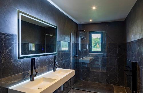 Ouchamps House | Villa Eco Chic