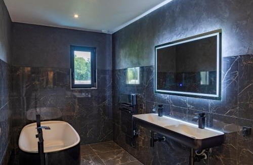 Ouchamps House | Villa Eco Chic