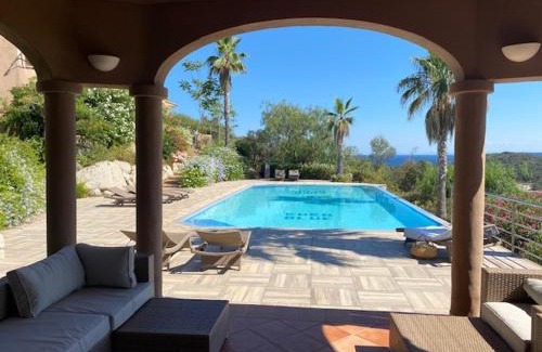 Cirendinu Apartment | Villa EDEN BLUE