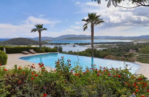Cirendinu Apartment | Villa EDEN BLUE