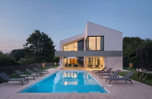 Liznjan Villa | Villa EDEN-Medulin, modern villa with private pool