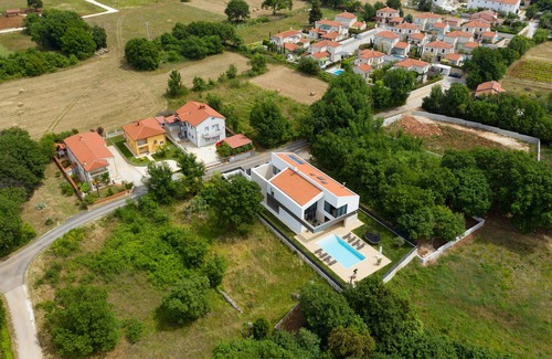 Liznjan Villa | Villa EDEN-Medulin, modern villa with private pool