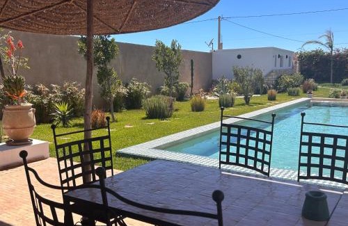 Ghazoua Villa | Villa Ehzzara piscine chauffée