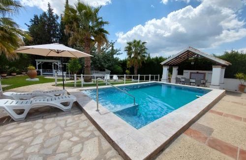 Arcos de la Frontera House | Villa El Estanque Holiday Cottage & Bungalow