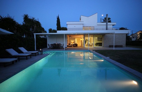 Sitges Villa | Villa El Vinyet within walking distance of the beach