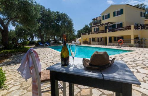 Ieromonachos Apartment | Villa Elaia Suites & Apartments No.5