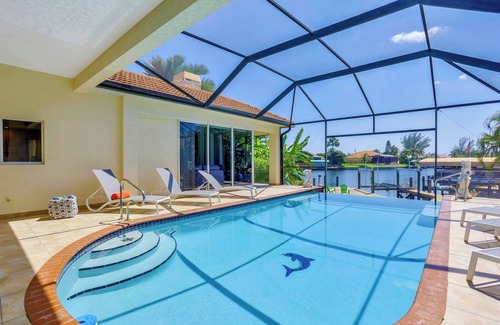 Pelican House | Villa Eleanor - Gulf Access