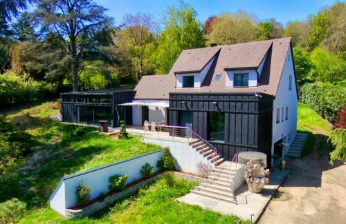 Parmain Villa | Villa elegante avec piscine privee a Parmain