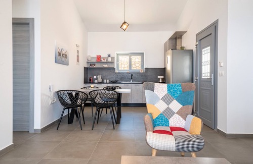 Katsimatika Villa | Villa 'Elena' with Sea View, Wi-Fi and Air Conditioning