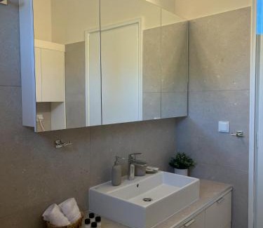 Aegina Town House | Villa Eleni Aegina