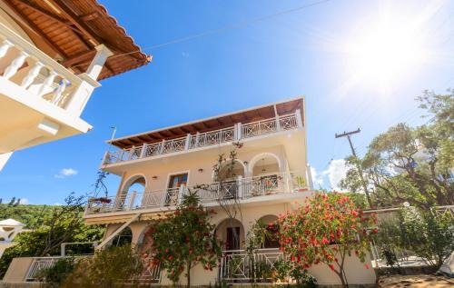 Alikanas Villa | Villa Eleni- Second Floor Maisonette