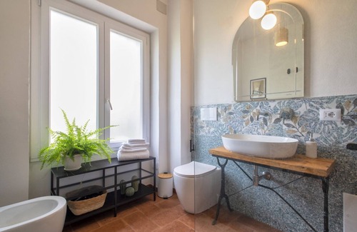 Sassari Apartment | Villa Elighe. Apartment surrounded by greenery
