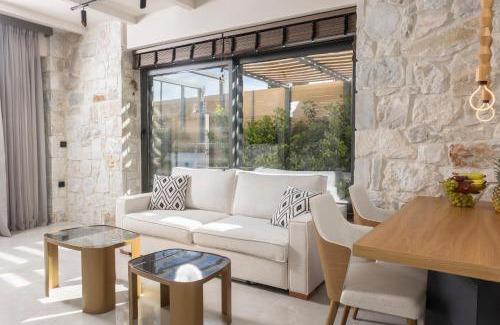 Haniotis Villa | Villa Elios - 100m to beach, Private Pool