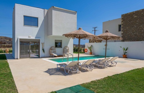 Kiotari Villa | Villa Elios Mare - Two Bedroom Villa, Sleeps 4