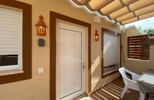 Manta Rota House | Villa ELTAEL - Miguel House - Warm Pool until 1 November - Facilities for disabled guests