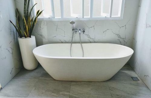 Ungasan Apartment | Villa Emas Mulia Uluwatu Luxury 6