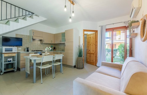 Sant'Anna Arresi Villa | Villa Emerald, private compound swimming pool