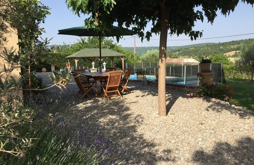 Banon Villa | Villa EMMANUELLE Large villa, swimming pool, large fenced garden, fibre internet
