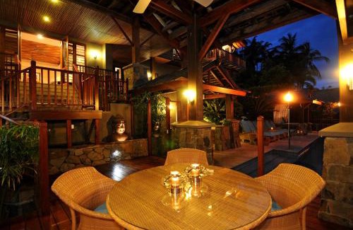 Port Douglas Villa | Villa Empat Puluh Dua
