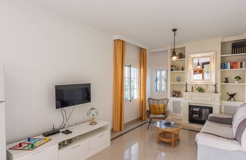 Rio Velez Villa | Villa en Lagos Bajo Vélez-Málaga by Ruralidays