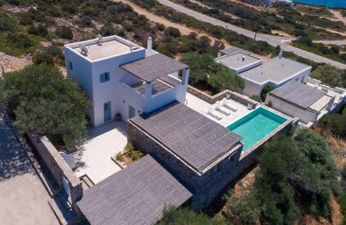 Antiparos Villa | VILLA ERIS