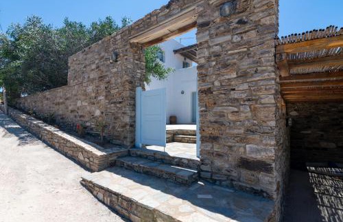 Antiparos Villa | VILLA ERIS