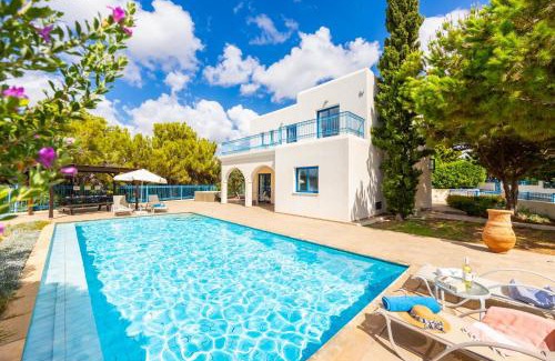 Agios Georgios Pegeias Villa | Villa Ermis