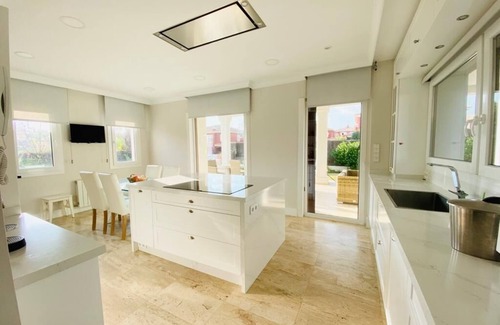 El Puerto de Santa Maria Villa | VILLA EL PINO vistahermosa