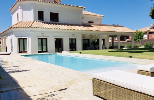 El Puerto de Santa Maria Villa | VILLA EL PINO vistahermosa