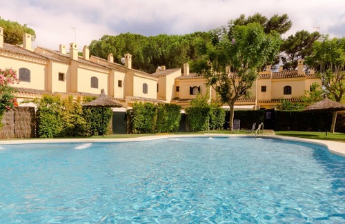El Puerto de Santa Maria Cottage | Villa with pool in El Manantial