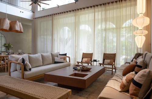 Vagator Villa | Villa Escapade by Stay ALYF, Vagator